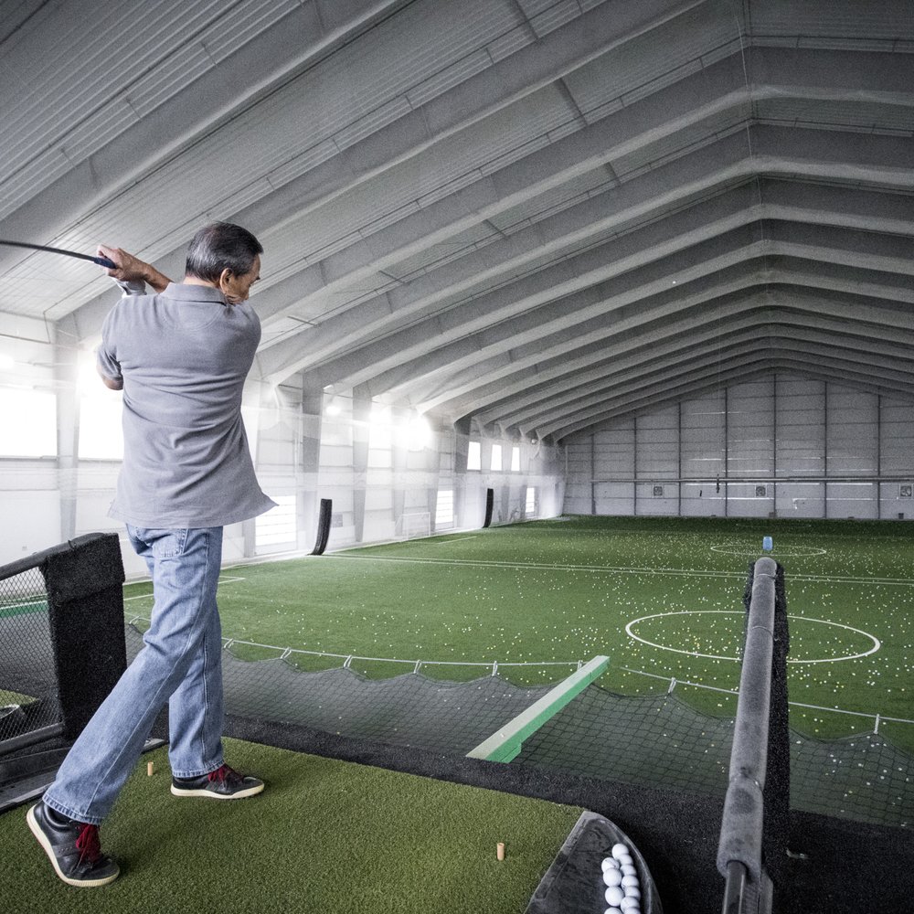 indoor golf driving range